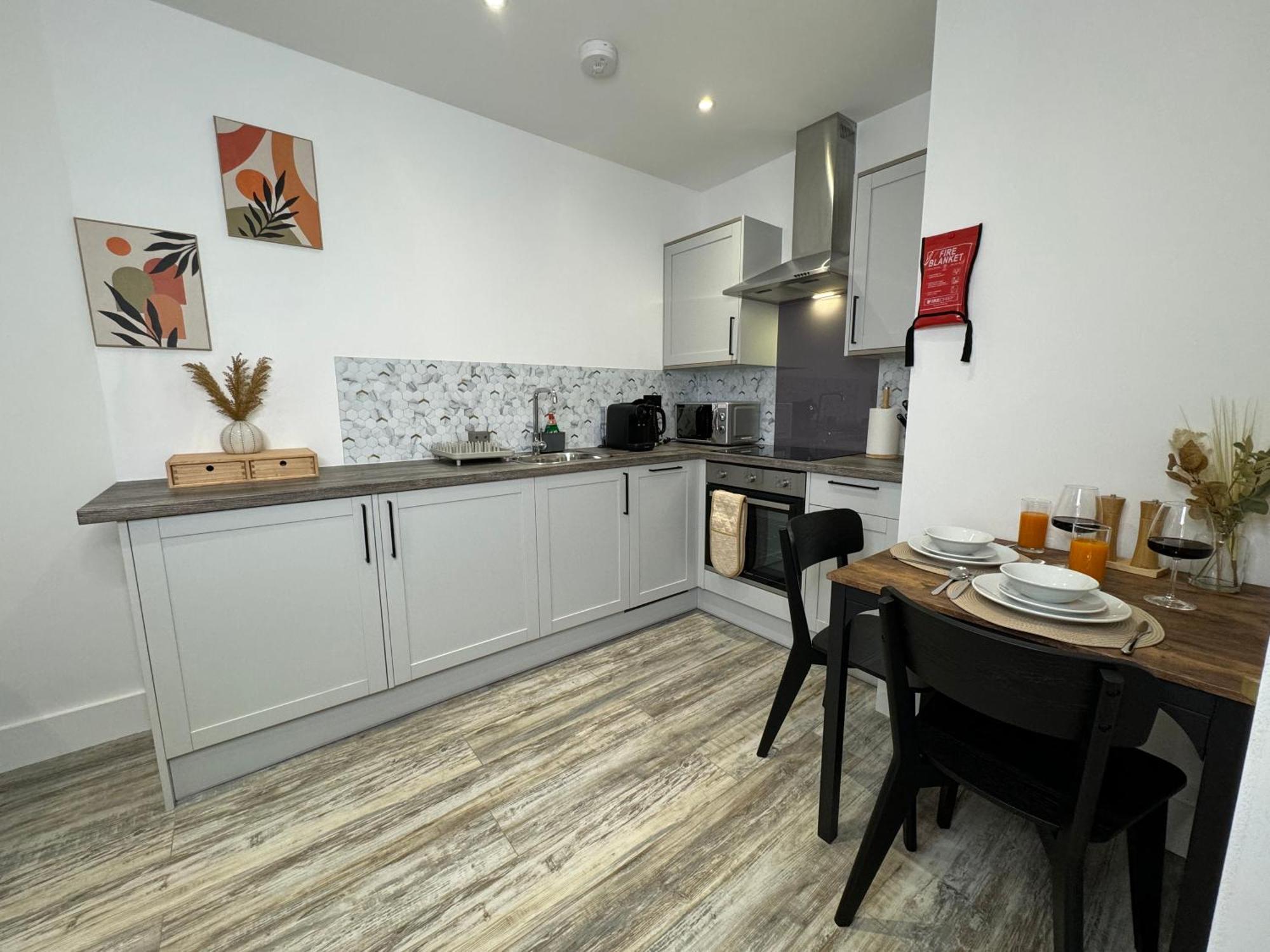 Modern One-Bedroom Apartment Swindon Exteriér fotografie