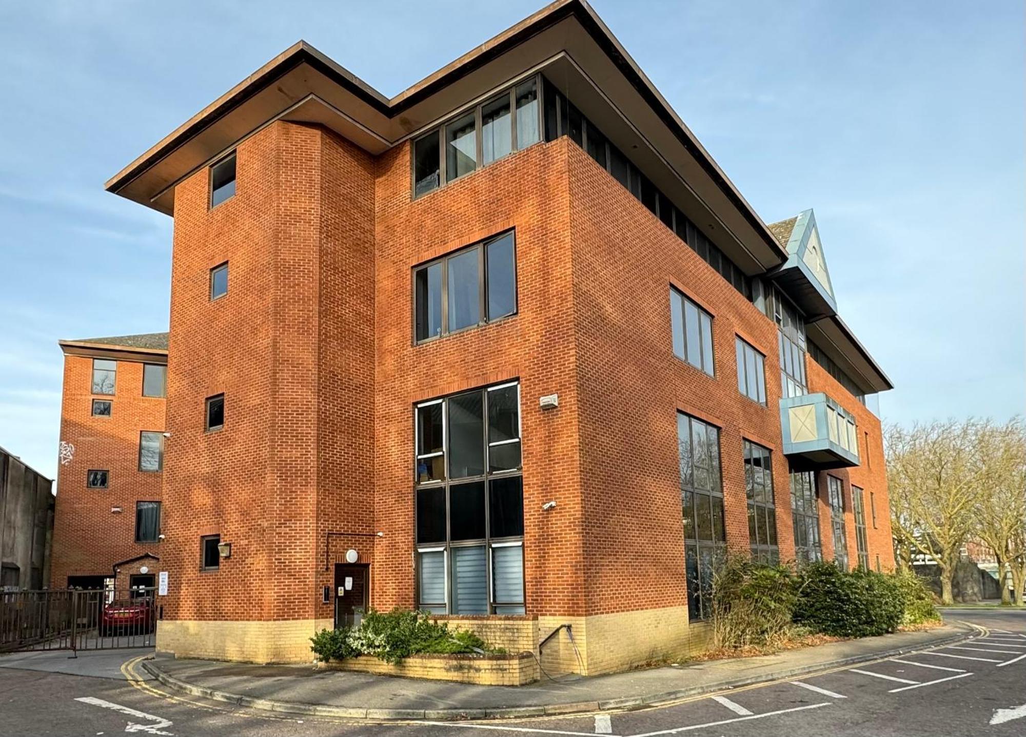 Modern One-Bedroom Apartment Swindon Exteriér fotografie